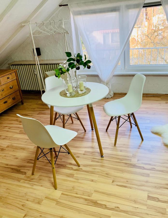 Studio Apartment In Direkter Naehe Zur Uniklinik Homburg Hombourg Extérieur photo